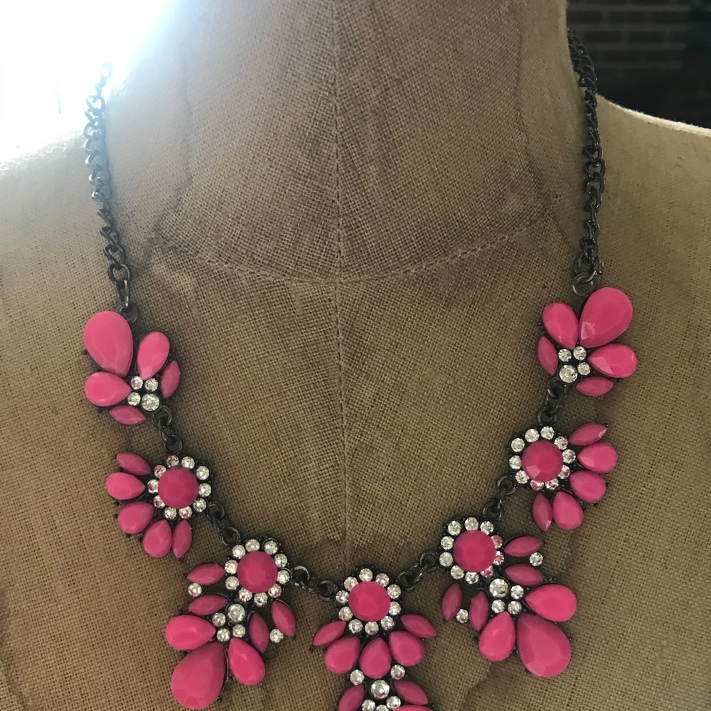Fun pink summer necklace!